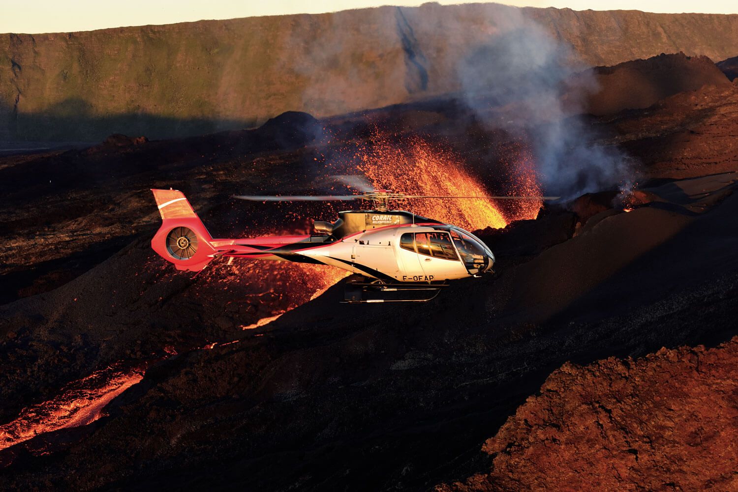 Corail Helicopteres Vol en hélicoptère Ile de la Reunion Tourisme